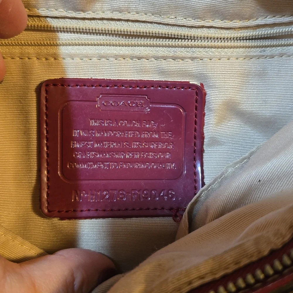 Coach Signature Stripe Tote Khaki - Picture 5 of 8